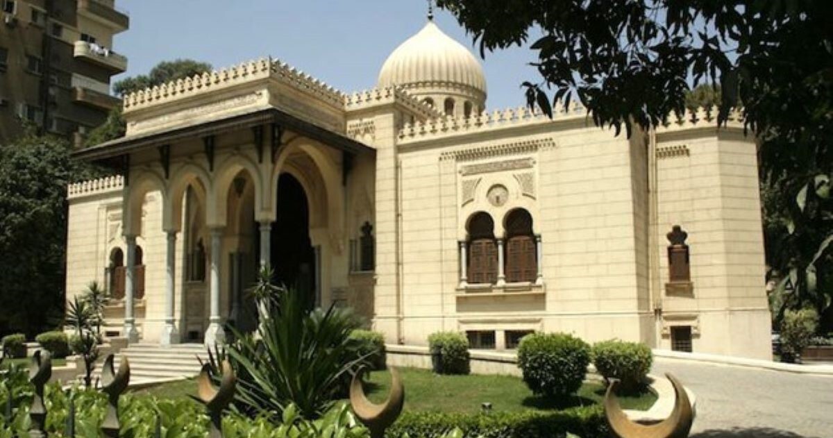 Tour to Manial Palace