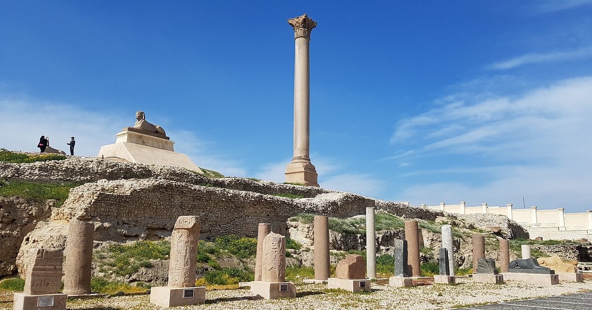 Tour to Pompey's Pillar