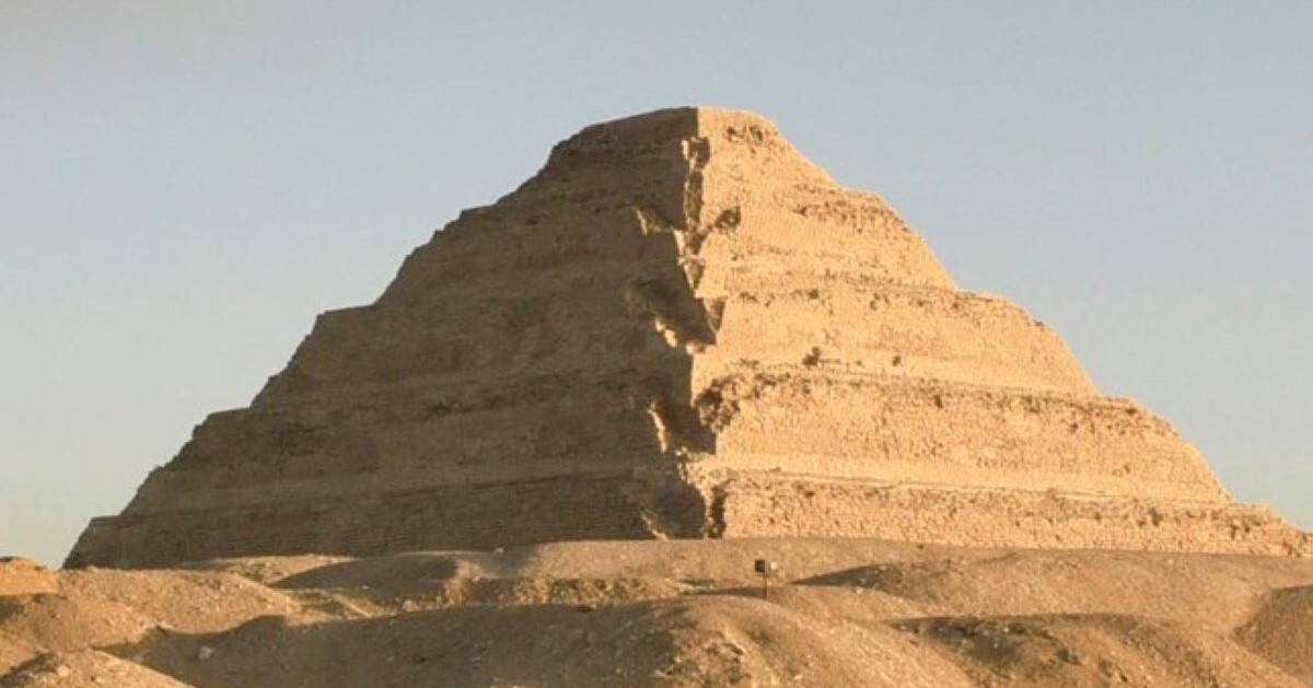 Tour to Saqqara Necropolis