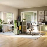 Cubox Regal mit Soft Panel Moosgruen, froehlicher Farbakzent im hellen Homeoffice