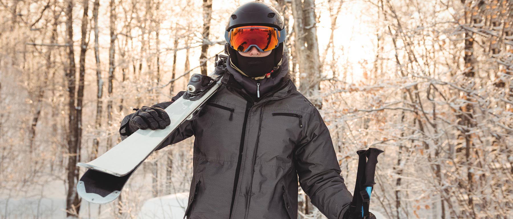 High Performance Ski and Snowboard Clothing Rental Whistler | Ski Pants,  Jackets, Boots, Helmet, Gloves | Ski / Snowboard Gear Rentals - Whistler  Winter Wear