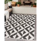 Outdoor Napa 2'2" x 3' Area Rug