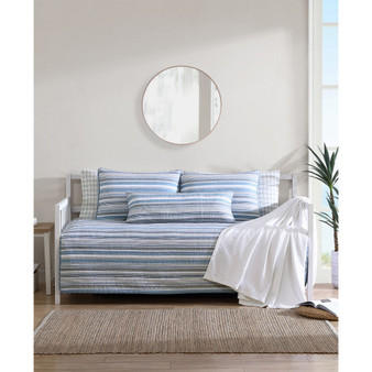 Jettison Daybed Quilt Set