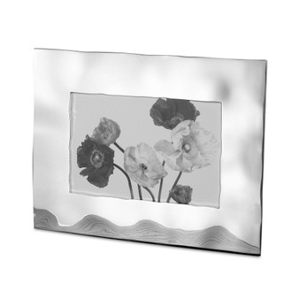 Reflective Water 4" x 6" Picture Frame