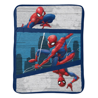 Spiderman City Swinger Baby Sherpa Throw
