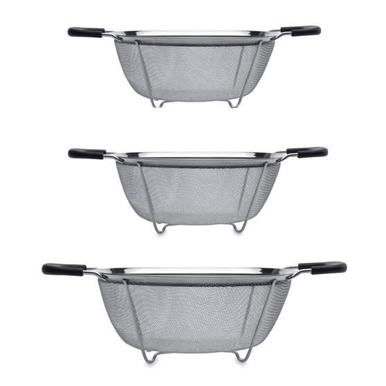 3 Piece Essentials Graduated Colander Set