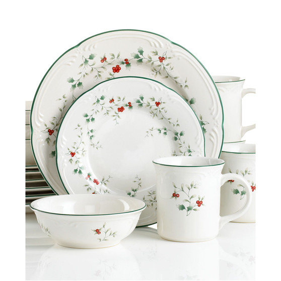 Winterberry 16-Piece Set, Service for 4