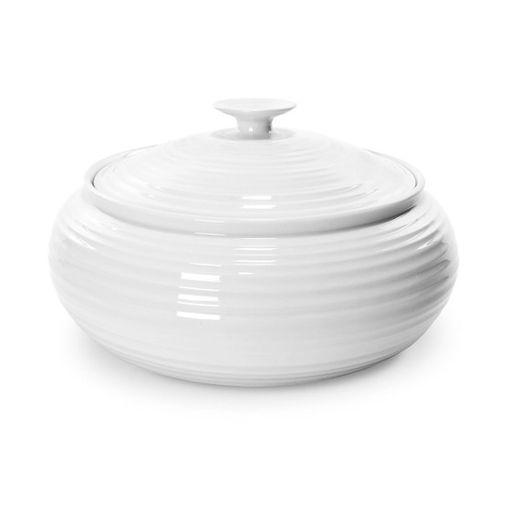 Sophie Conran White Low, Covered Casserole, 6 pt.