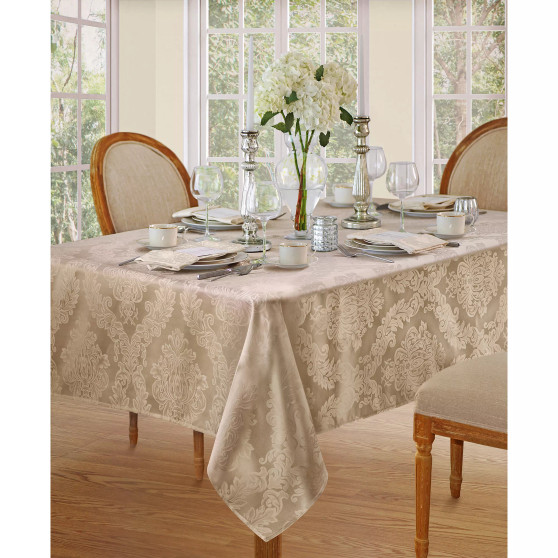 Barcelona Damask 52" x 70" Tablecloth