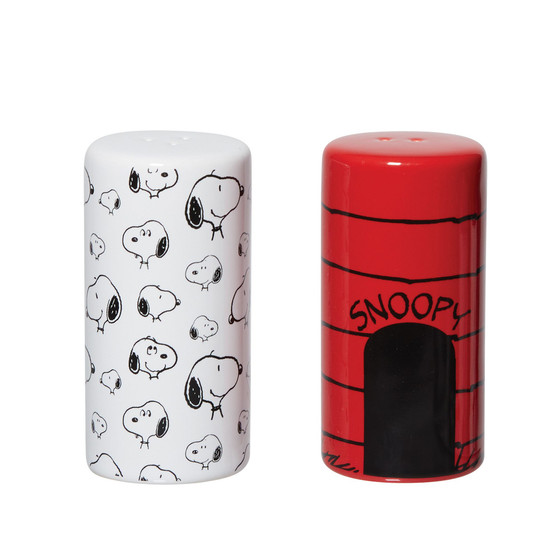 Peanut Snoopy Salt and Pepper, Set of 2