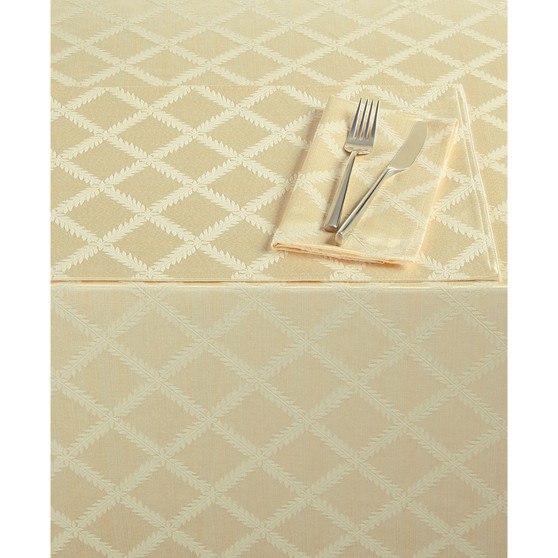 Laurel Leaf 70" x 86" Ivory Tablecloth