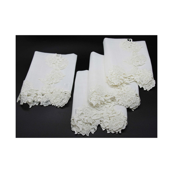 Lace Trim Napkins - Set of 4