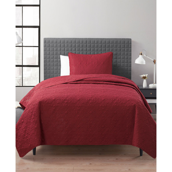 Caroline Red Floral Pinsonic Quilt Set, Twin