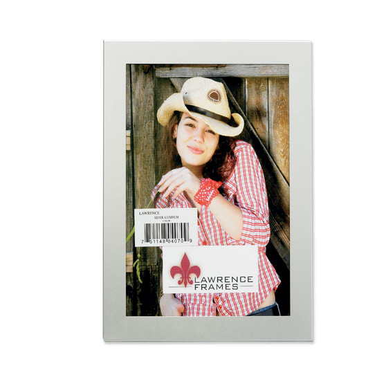 Brushed Silver Metal Picture Frame - 4" x 6"