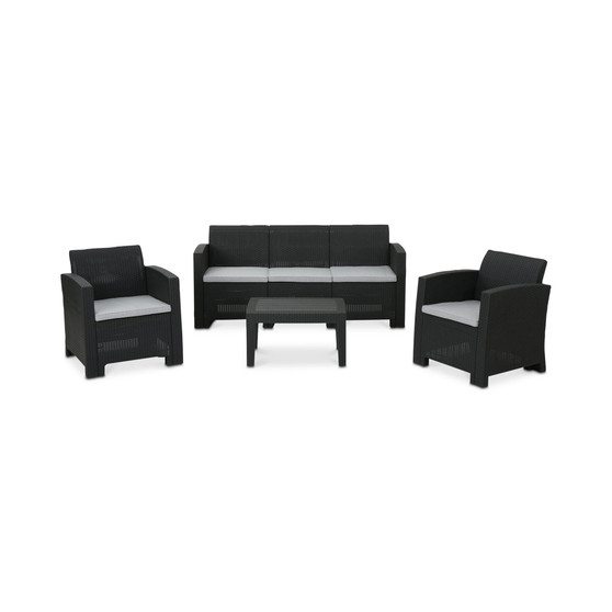 Wellington 4-Pc. Outdoor Chat Set