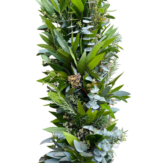 Fresh Real Garland Eucalyptus Bayleaf and Rosemary Spring Garland