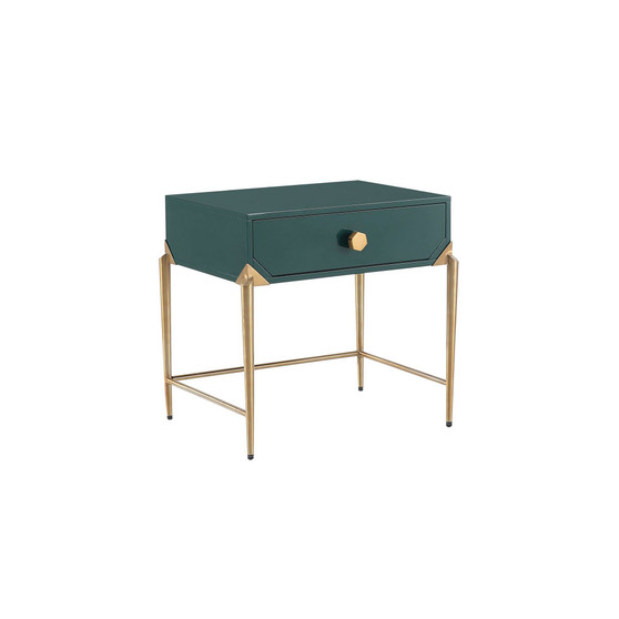 Bajo Lacquer Side Table