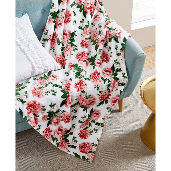Blooming Roses Ultra Soft Plush Throw