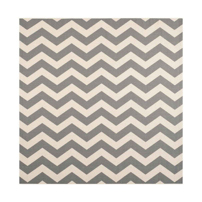 Courtyard Gray and Beige 4' x 4' Sisal Weave Square Outdoor Area Rug