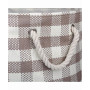 Paper Bin Checkers, Round