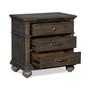 Inglewood 3-pc. Bedroom Set (Queen Bed, Chest, and Nightstand)