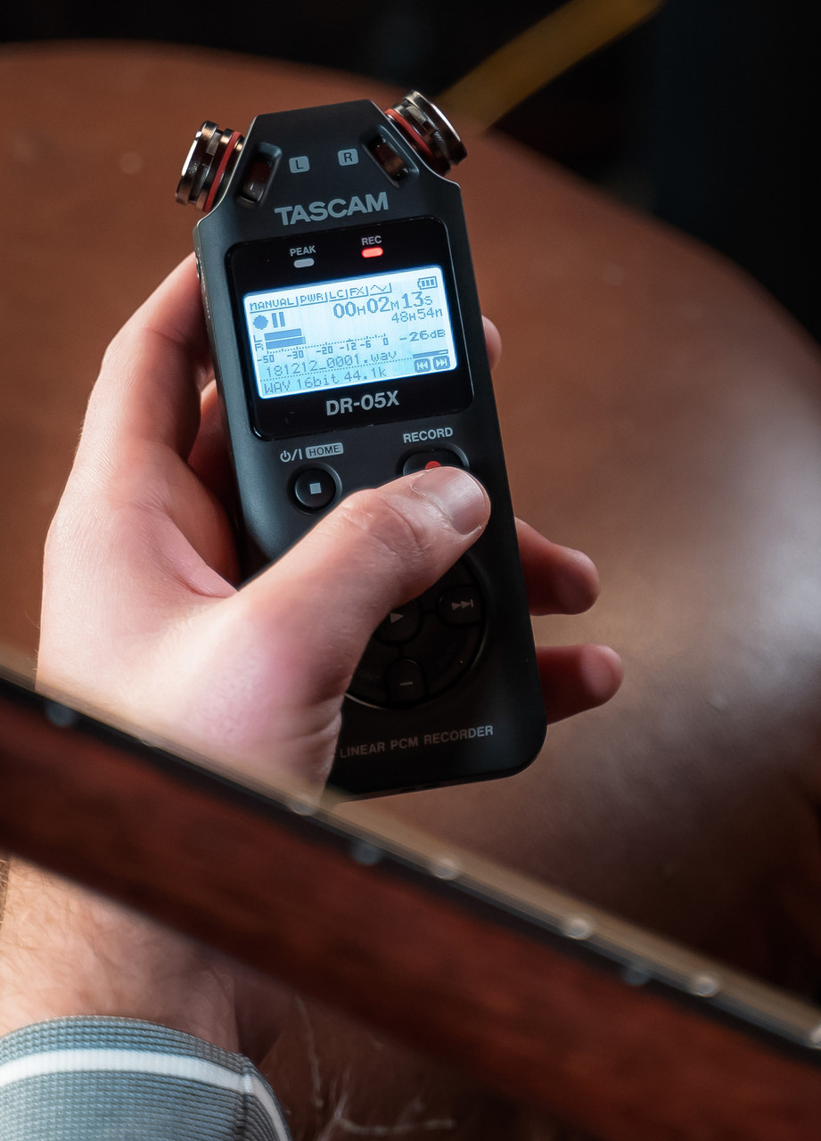 TASCAM DR-05X Stereo Handheld Digital Audio Recorder / USB Audio