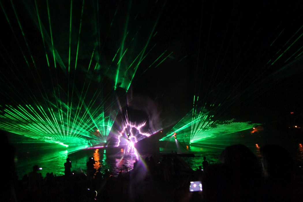 KVANT Maxim G8000 OPSL 8W Green Laser Light Show Projector