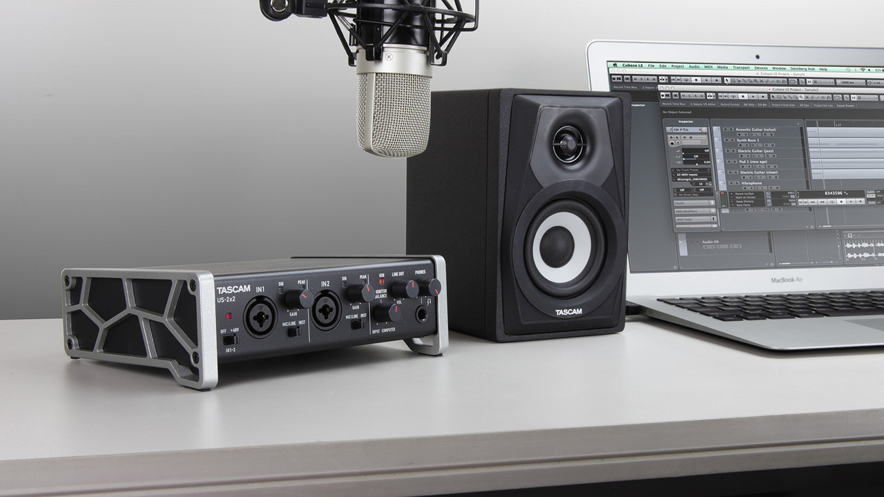 TASCAM US-700 USBオーディオインターフェース オーディオインターフェース | TASCAM (日本)