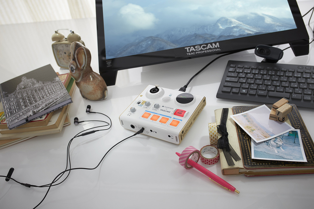 Tascam Ministudio Personal Us 32 Usb Audio Interface Phantom Dynamics Nightclub Lighting Lasers Sound Tascam Ministudio Personal Us 32 Usb Audio Interface Phantom Dynamics Nightclub Lighting Lasers Sound