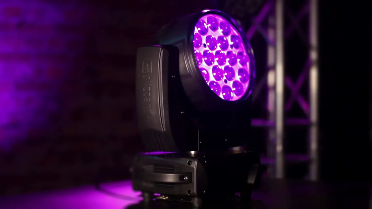Flurry Z – RGBW Moving Head w/ 3-Zone LED Ring Effects
