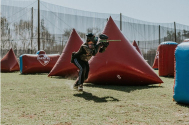 Paintball Joggers vs. Regular Athletic Pants: What's the Difference?