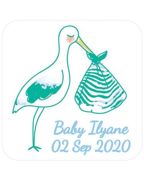 Sticker de naissance carré illustré d'une cigogne turquoise portant un baluchon, avec la mention Baby Ilyane 02 Sep 2020 en bleu