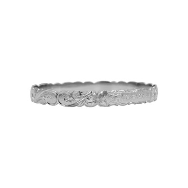 Sterling Silver Queen Scroll Scalloped Edge Raised Letter Bangle