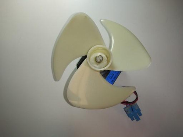 Kenmore 4681JB1029D Kenmore Refrigerator Condenser Fan Motor 