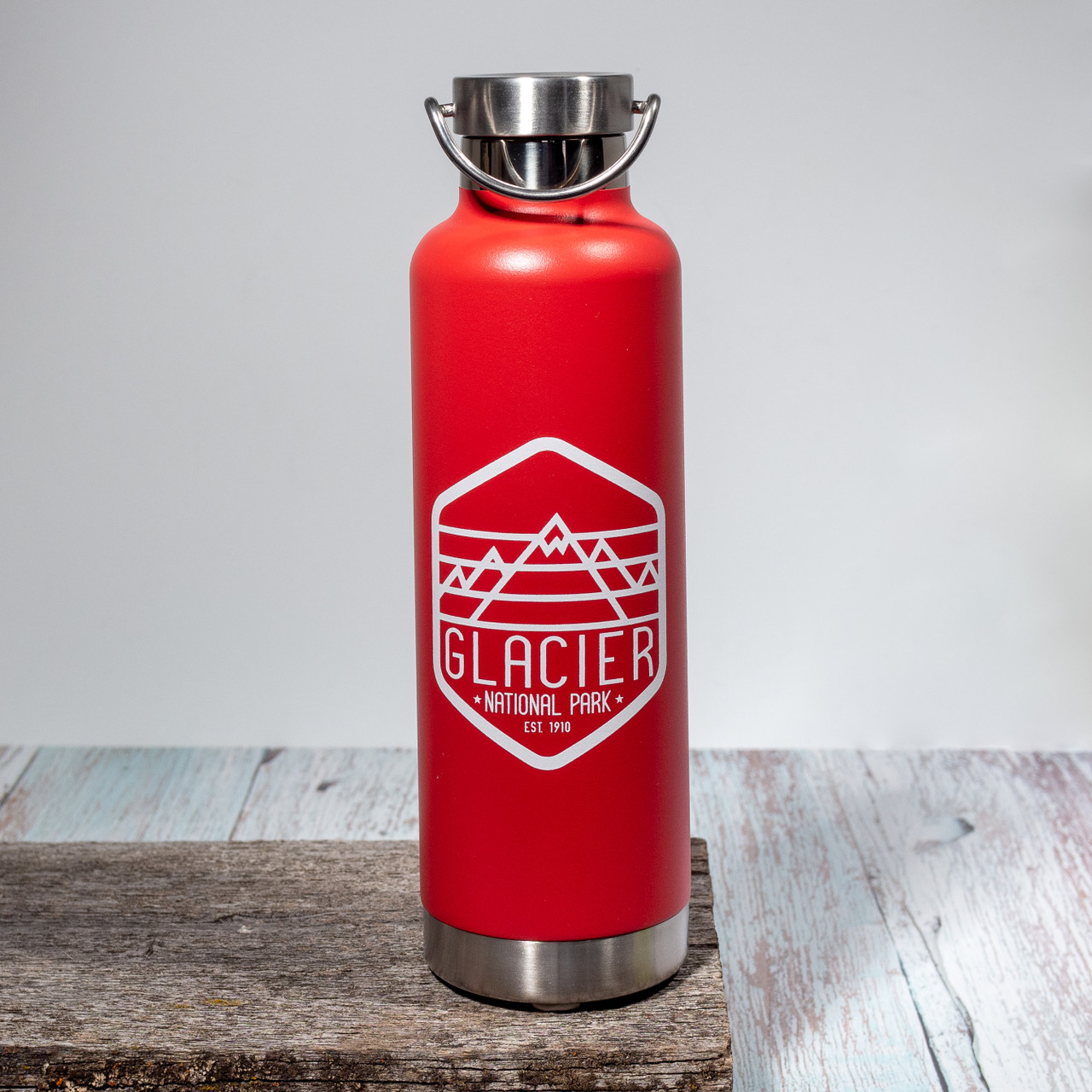 25 oz Insulated Water Bottle - Red