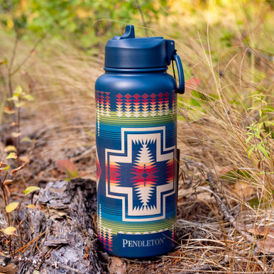 Pendleton Insulated drink bottle with Twist Cap/ Shared Spirits