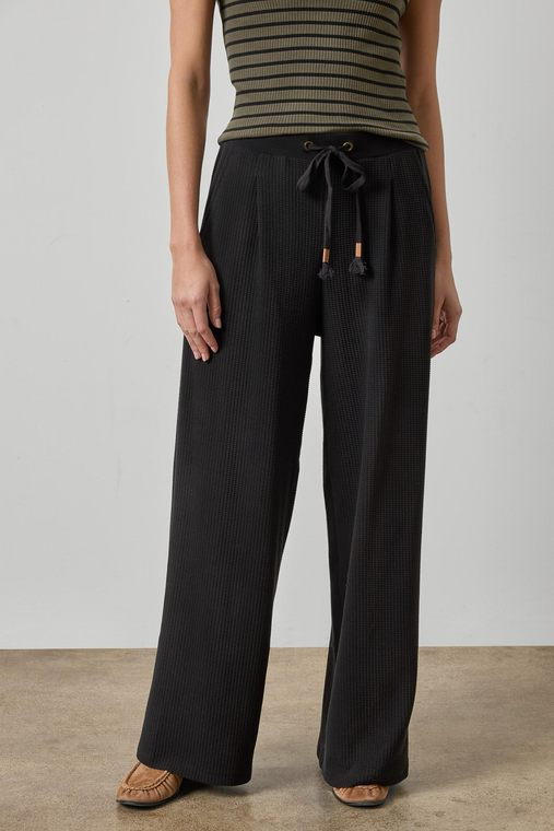 Pleated Pull-On Pant