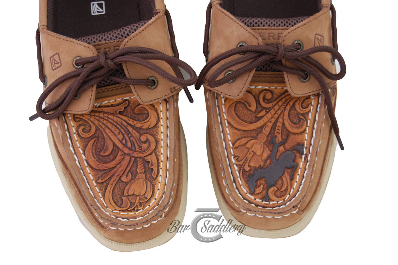 leather mocs