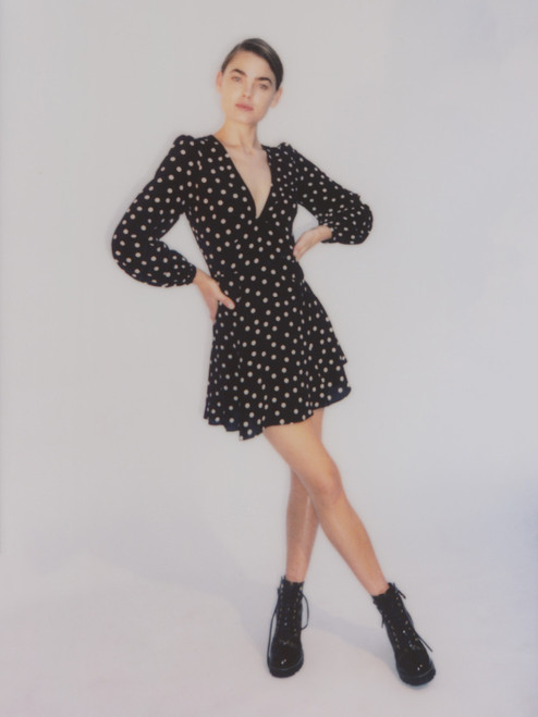 The Kate - Black & White Spot
