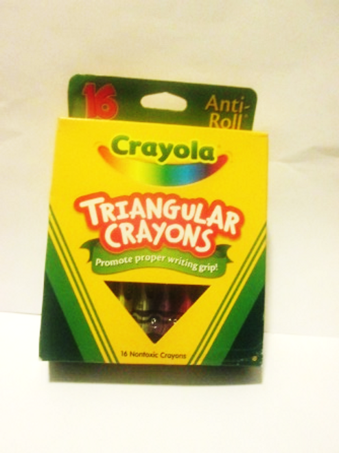 16 Triangular crayons