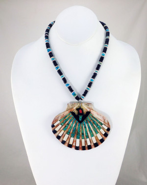 Vintage Santo Domingo Pueblo Shell and Bead Necklace