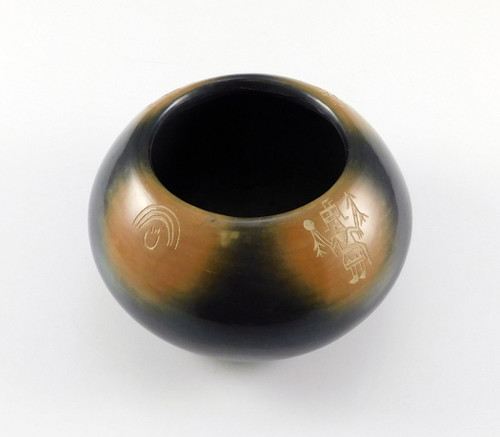 Grace and Camilio Two Tone Pottery Bowl