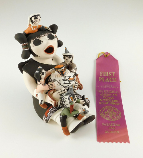 Award Winning Storyteller by Marilyn Ray