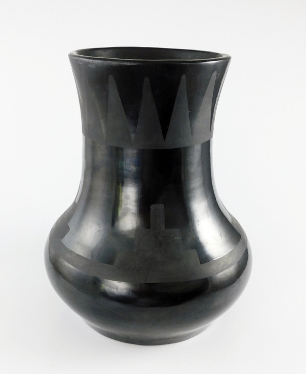 Antique Marie Martinez San Ildefonso Pottery Black Jar