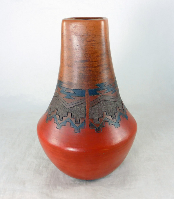 Lorraine Williams Navajo Pottery Jar