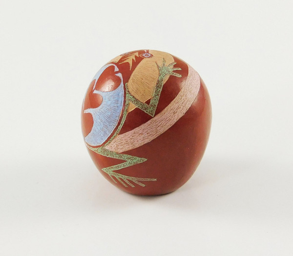 Miniature Lizard Pot by Joseph Lonewolf