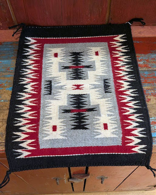 Small Dine' Storm Pattern Textile