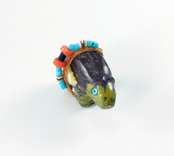 Zuni Serpentine Carved Medicine Bear