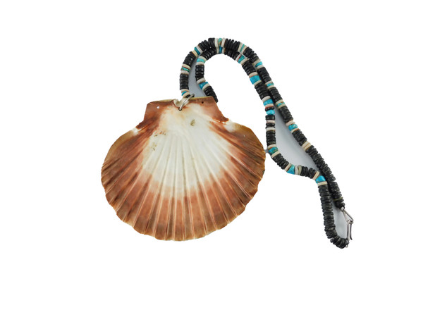 Vintage Santo Domingo Pueblo Shell and Bead Necklace