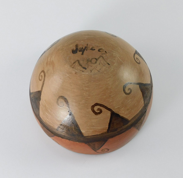 Maricopa Pottery Bowl by Jaylee Miles